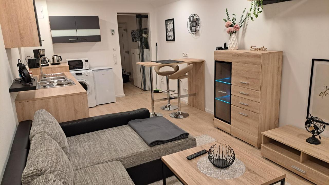 Appartment-Ferienwohnung Mit Kueche, Bad, Kostenlos Wlan, Modern Eingerichtet رودنغ المظهر الخارجي الصورة