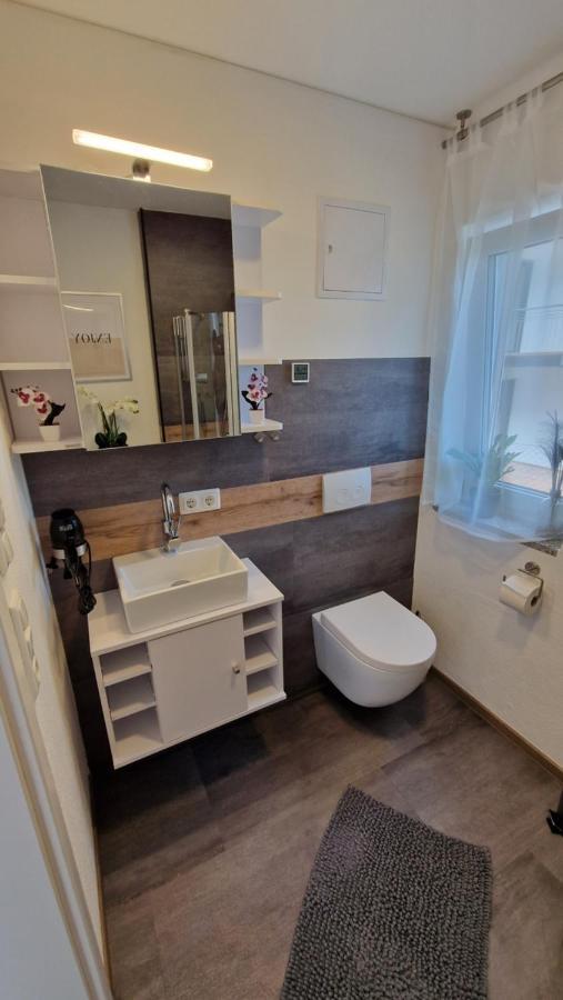 Appartment-Ferienwohnung Mit Kueche, Bad, Kostenlos Wlan, Modern Eingerichtet رودنغ المظهر الخارجي الصورة