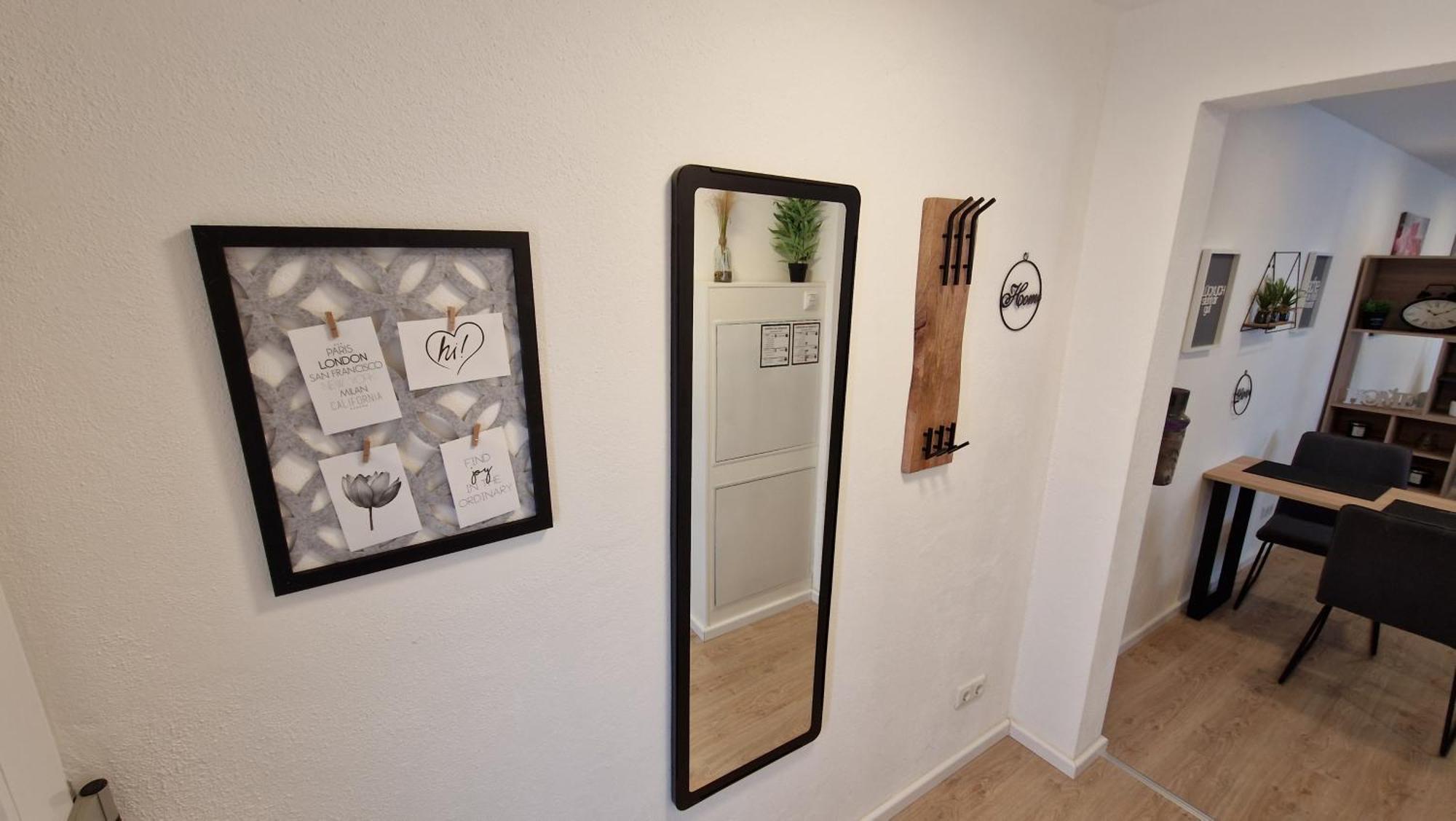 Appartment-Ferienwohnung Mit Kueche, Bad, Kostenlos Wlan, Modern Eingerichtet رودنغ الغرفة الصورة