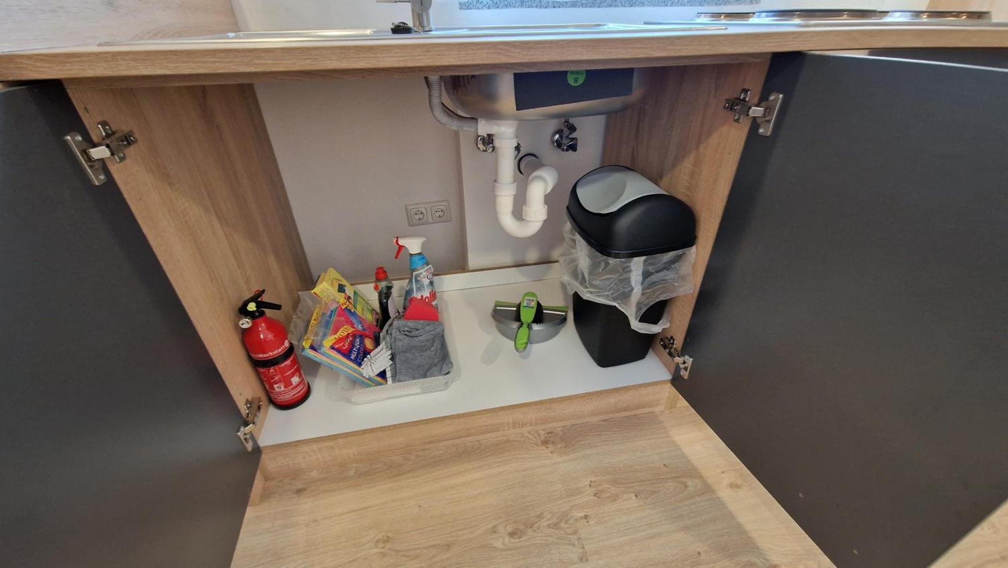 Appartment-Ferienwohnung Mit Kueche, Bad, Kostenlos Wlan, Modern Eingerichtet رودنغ الغرفة الصورة